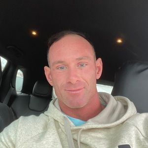 Meet your Posher, Christopher